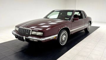 Buick Riviera, 1990