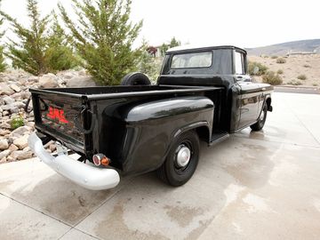 GMC 100 PICKUP, 1957