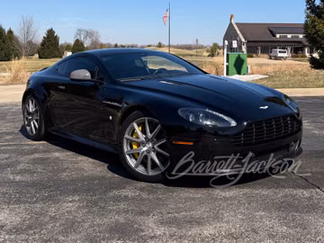 ASTON MARTIN V8 VANTAGE GT, 2015