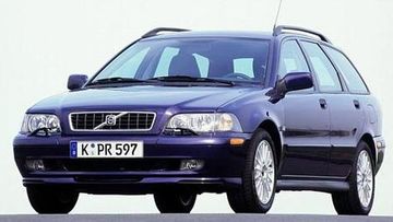 Volvo V40 1.9 D (95 PS) specs