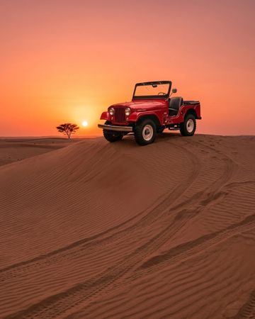 1964 Jeep’s Luxury Experiment