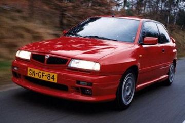 Lancia Delta HPE HF Turbo specs