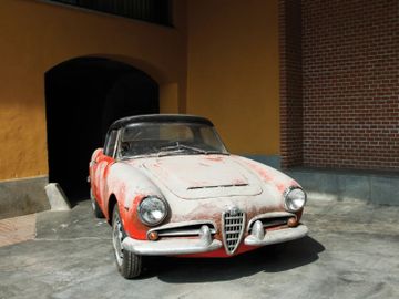 Alfa Romeo Giulia 1600 Spider Veloce by Pininfarina, 1965