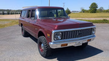 Chevrolet Suburban, 1972