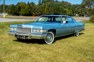 Cadillac DeVille Sedan, 1976