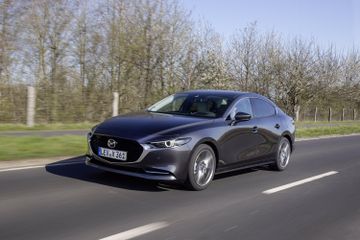 Mazda 3 Fastback SkyActiv-G 122 (BP) specs