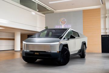 2026 Tesla Cybertruck GCC Spec: A New Kind of Electric Truck in the UAE