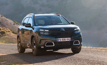 Citroen C5 Aircross PureTech 180 (Mk I) specs
