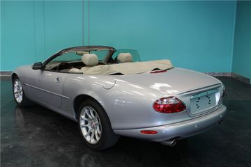 JAGUAR XKR CONVERTIBLE, 2002