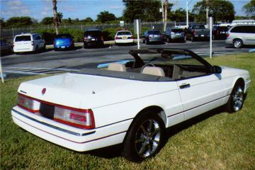 Cadillac Allante Convertible, 1993
