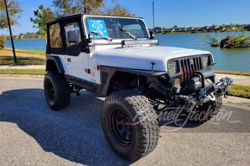 JEEP WRANGLER CUSTOM SUV, 1993