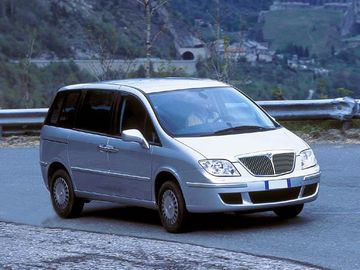 Lancia Phedra 2.2 JTD (FAP) specs