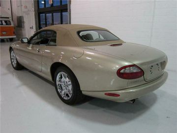 JAGUAR XK8 CONVERTIBLE, 1999