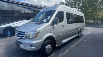 Mercedes-Benz Sprinter Winnebago Era 70B Van, 2019