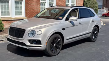 Bentley Bentayga, 2017
