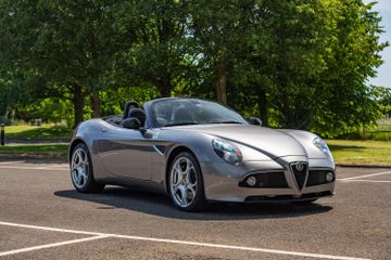 Alfa Romeo 8C Spider, 2009
