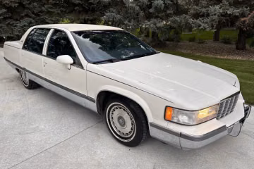 Cadillac Fleetwood Brougham, 1993