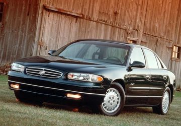 Buick Regal LS (Mk IV) specs