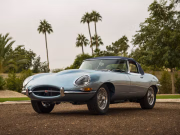 Jaguar E-Type Series 1.5 4.2-Liter Roadster, 1968