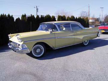 Ford Fairlane 500 Two Door HT, 1958