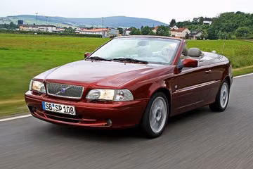Volvo C70 2.0 T Cabrio (Mk I 163 PS) specs