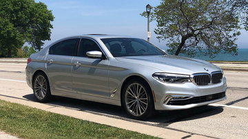 BMW 530i (G30 252 PS) specs
