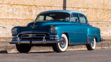 Chrysler New Yorker Deluxe Sedan, 1954