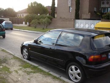 Honda Civic 1.6 VTi VTEC (EG6) specs