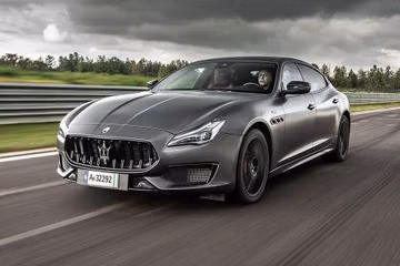 Maserati Quattroporte Trofeo (Mk VI) specs