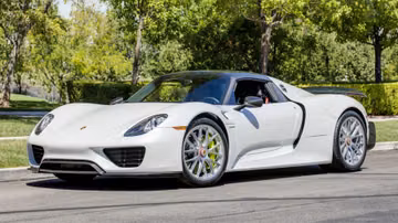 Porsche 918 Spyder Weissach, 2015