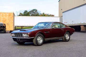 Aston Martin DBS V8 Saloon, 1971