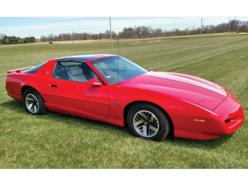 Pontiac Firebird Trans Am, 1991