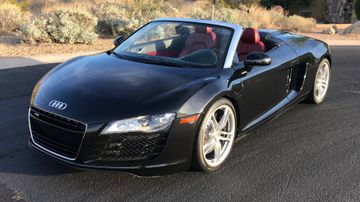Audi R8 Convertible, 2012