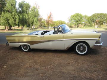 Ford Fairlane 500 Skyliner Retractable Hardtop, 1958