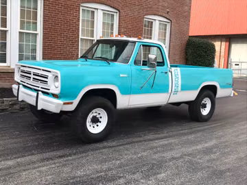 Dodge W200 Adventurer Pickup, 1973