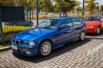 BMW 323ti (E36) specs
