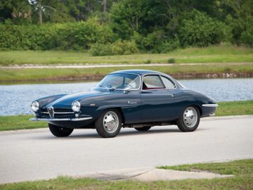 Alfa Romeo Giulia 1600 Sprint Speciale by Bertone, 1964