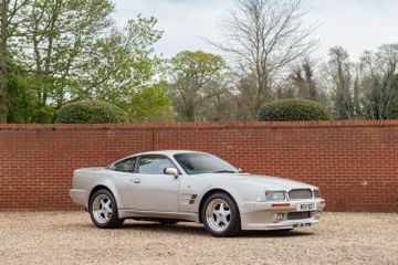 Aston Martin Virage 7.0-Litre Coupé, 1990