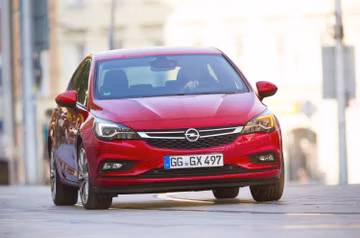 Opel Astra 1.6 CDTi (K 136 PS) specs