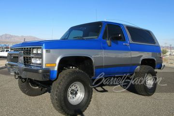 CHEVROLET K5 BLAZER CUSTOM SUV, 1989