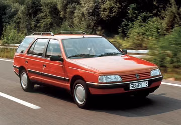 Peugeot 405 Break 1.9 (120 PS) specs