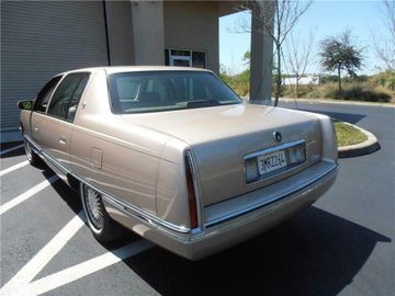 CADILLAC SEDAN DE VILLE 4 DOOR HARDTOP, 1995