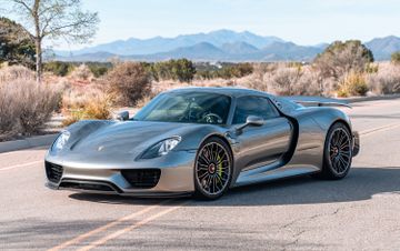 Porsche 918 Spyder, 2015