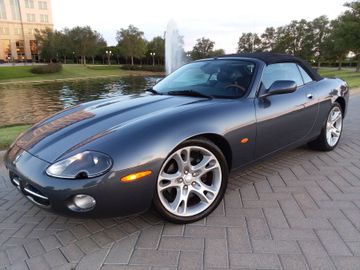 Jaguar XK8 Convertible, 2004