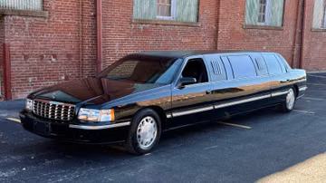 Cadillac Deville Limousine, 1999