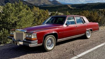 Cadillac Brougham d'Elegance, 1989