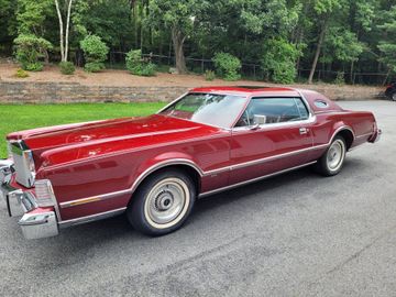 234 - Lincoln Continental Coupe, 1976