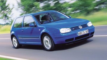 VW Golf 2.0 (Mk IV) specs