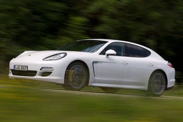 Porsche Panamera Diesel (Mk I) specs