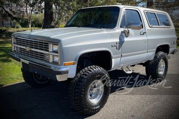 CHEVROLET K5 BLAZER CUSTOM SUV, 1984
